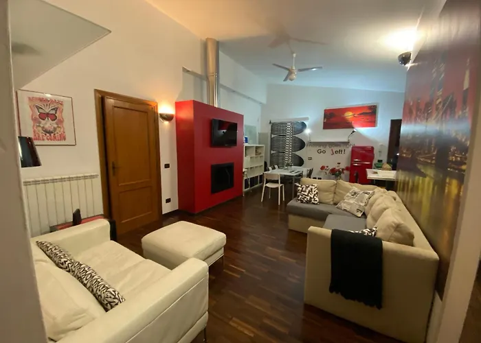 Casa Cirella near Anagnina metro